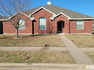 209 Quail Run Rd, Red Oak, TX 75154