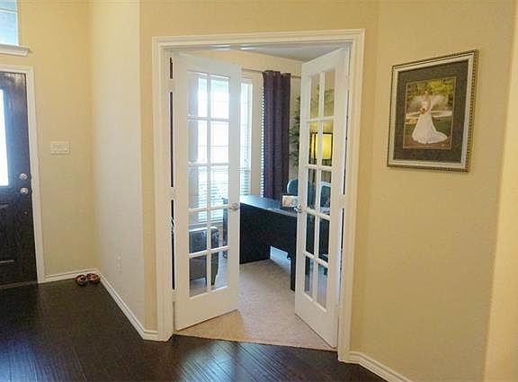 3rd image of 5111 Prestwick Dr