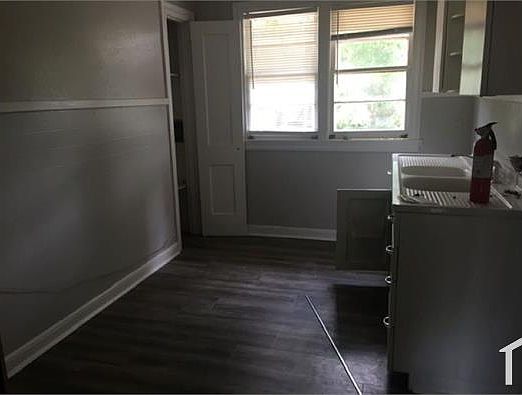 2nd image of 248 Olive St