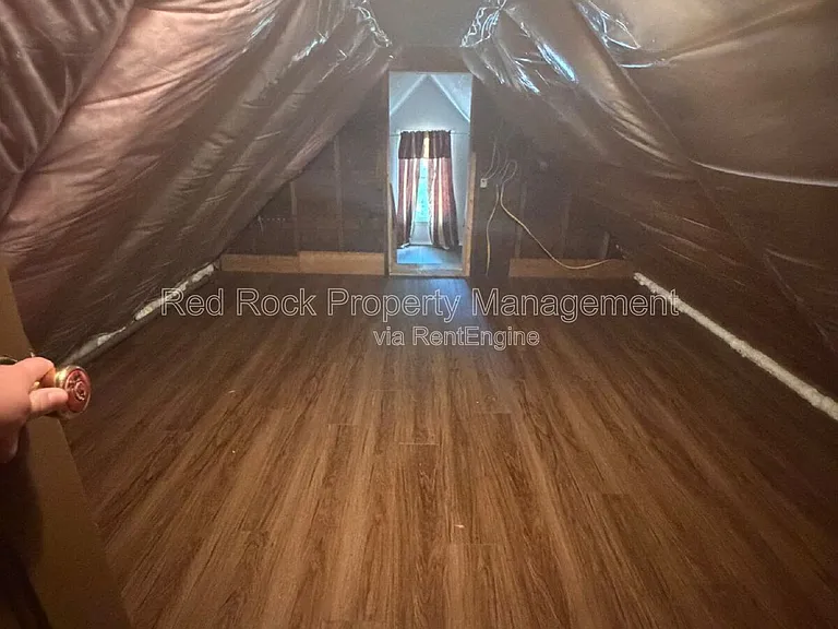 835 Elm St — Photo 25