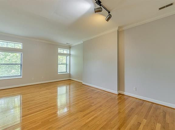 4th image of 5636 Waterman Blvd APT 42