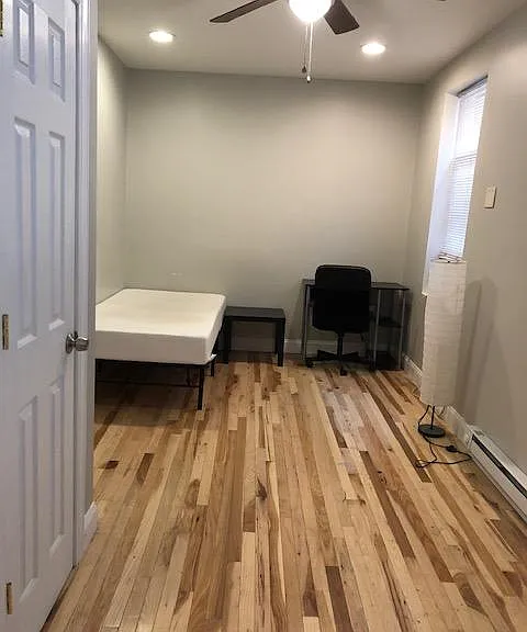 4234 Chestnut St #2R-A — Photo 3