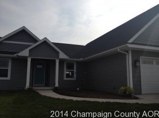 1607 E Horizon Ln, Urbana, IL 61802
