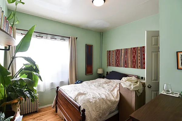 Rented by The Agency | media 8