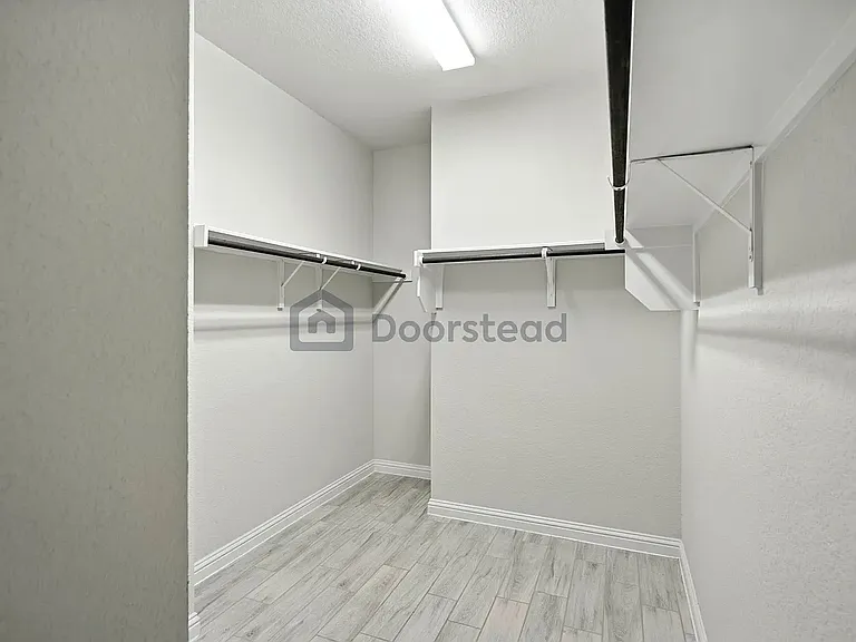 8207 Cottage Rose Dr — Photo 33