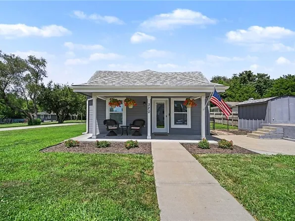 320 Elm St, Bucyrus, KS 66013