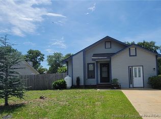 2520 Quail Forest Dr, Fayetteville, NC 28306