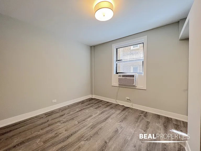 505 West Belmont Ave — Photo 73