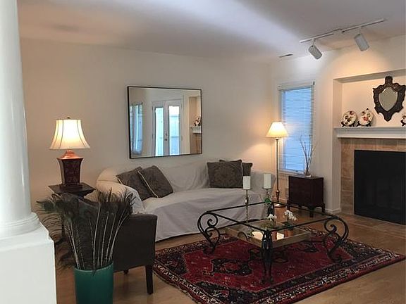3rd image of 8120 Greystone East Cir