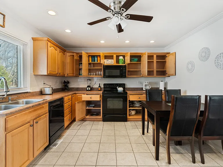2159 Freestone Ct — Photo 11