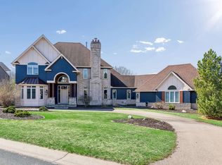 3820 Hunters Overlook, Eagan, MN 55123