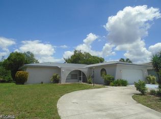 1401 Everest Pkwy, Cape Coral, FL 33904