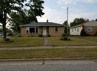 2225 Golden St SW, Wyoming, MI 49519