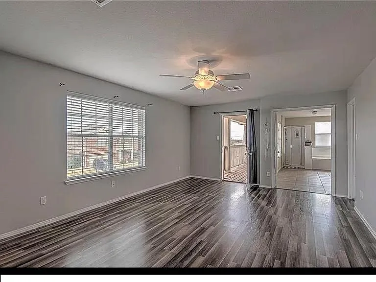 708 Constellation Dr — Photo 5