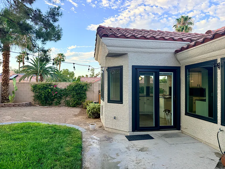 4437 Crimson Leaf Dr — Photo 15