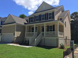 557 Saltgrass Pointe Dr, Charleston, SC 29412