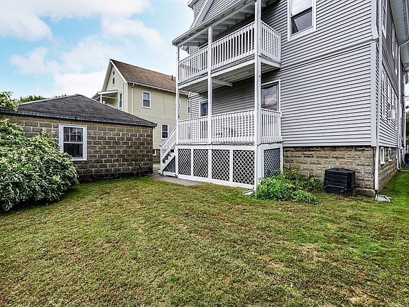 3rd image of 44 Egerton Rd #1