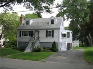 27 Bow St, Melrose, MA 02176