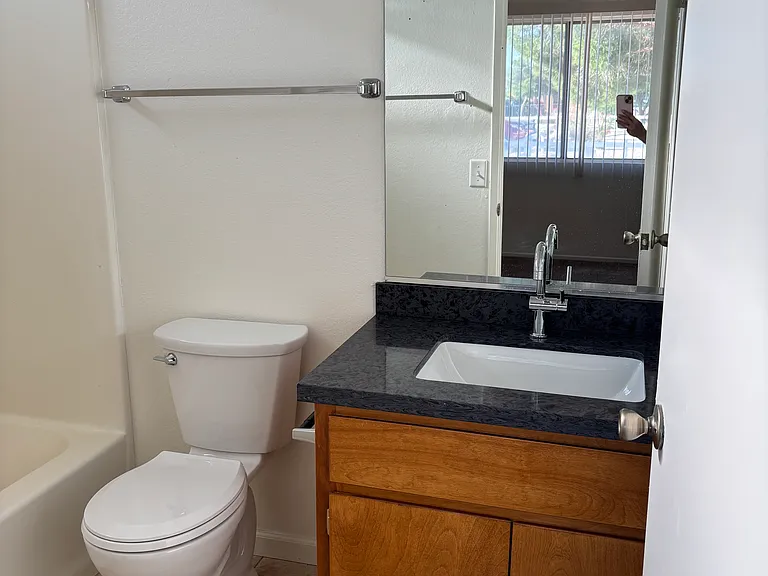 13253 Mohawk Rd #1 — Photo 21