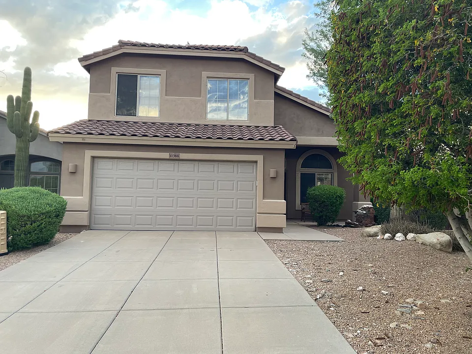 10388 E Hillery Dr