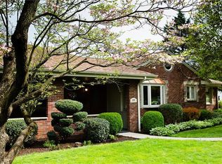 300 Old Lesnett Rd, Pittsburgh, PA 15241