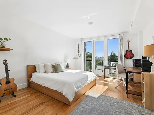 1059 Manhattan Ave APT 4C, Brooklyn, NY 11222