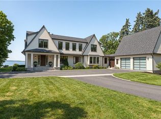 35 Fessenden Rd, Barrington, RI 02806