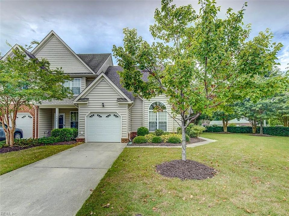 1st image of 1002 Island Park Cir