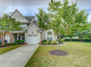 1002 Island Park Cir, Suffolk, VA 23435