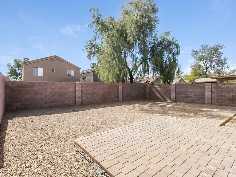 10849 E Carol Ave — Photo 16