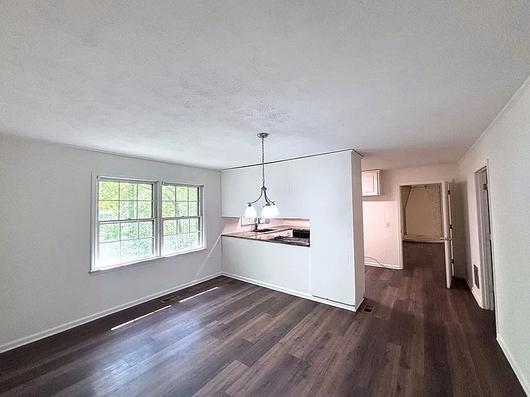3545 Gilleland Ext — Photo 6