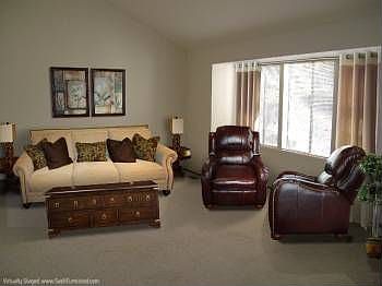 3rd image of 2466 Carisbrook Ct