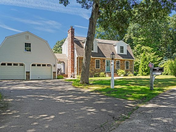 2nd image of 28 Sagewood Cir