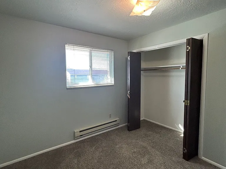 5105 Hawthorne — Photo 9