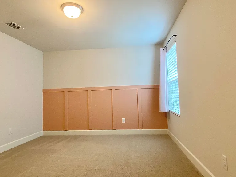 502 Doxford Dr — Photo 31