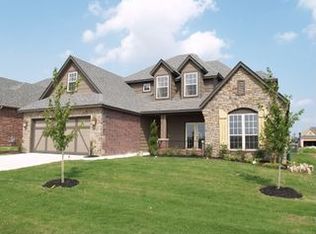 1107 S Magnolia Pl, Tulsa, OK 74012