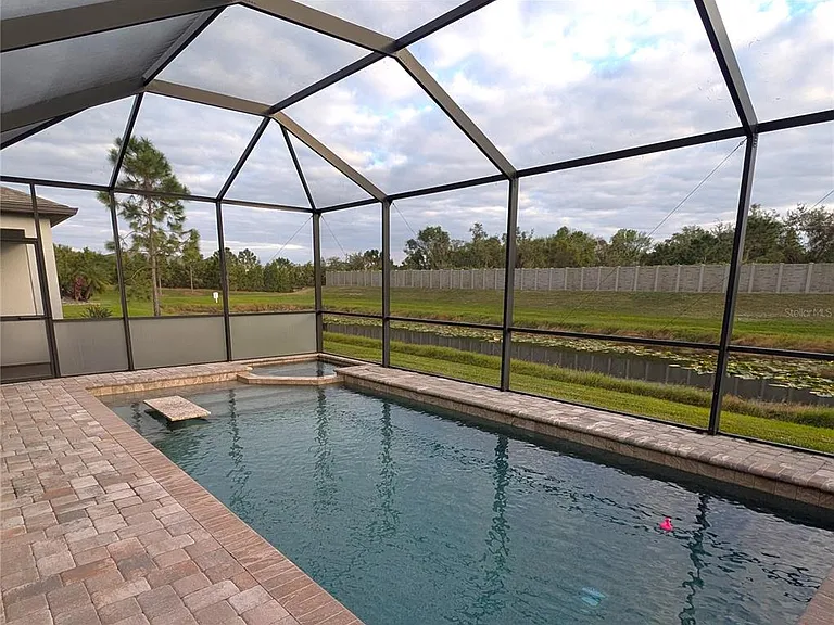 8545 Cache Dr — Photo 27