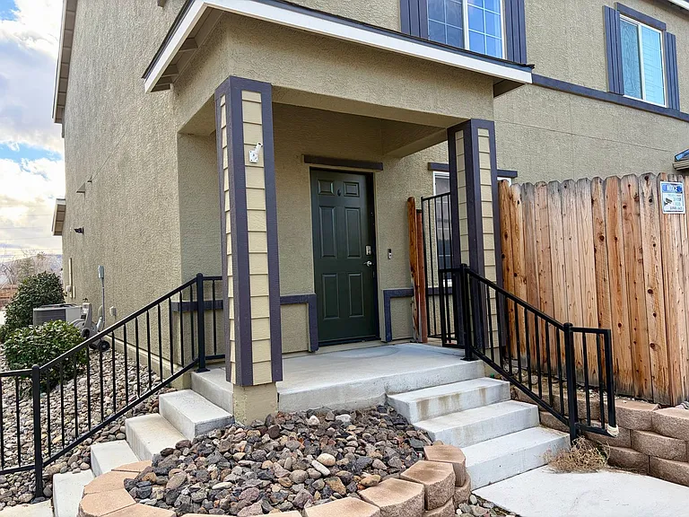 529 Autumn Breeze Cir — Photo 4