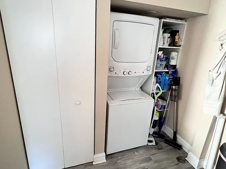 5328 W Leland Ave #1 — Photo 12