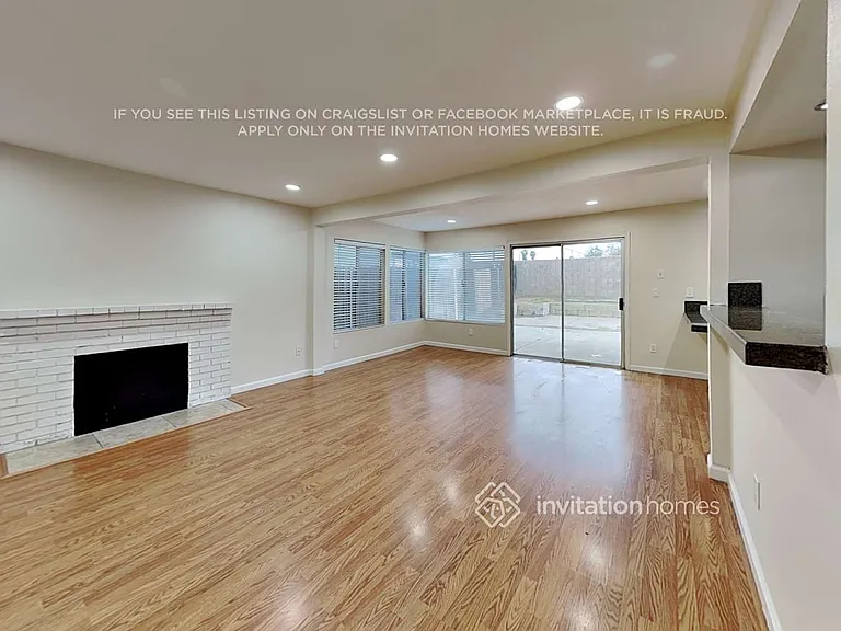 23270 Elfin Pl — Photo 16