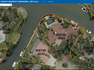 4835 Oxford Dr, Sarasota, FL 34242