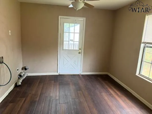 3021 Huskie Dr — Photo 4