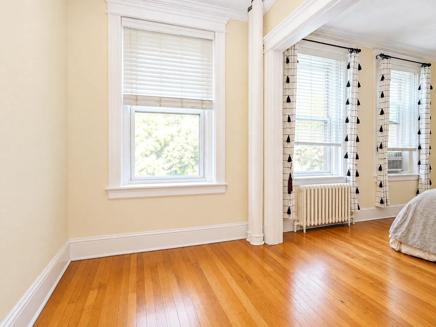 Studio, 400 sqft, $2,295 — Photo 4