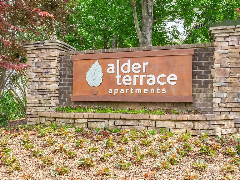 Alder Terrace — Photo 80