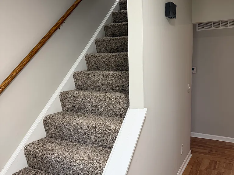 1293 Deblin Dr — Photo 2
