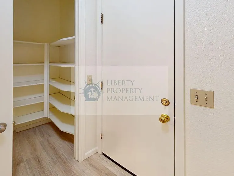 3936 Felton Way — Photo 9