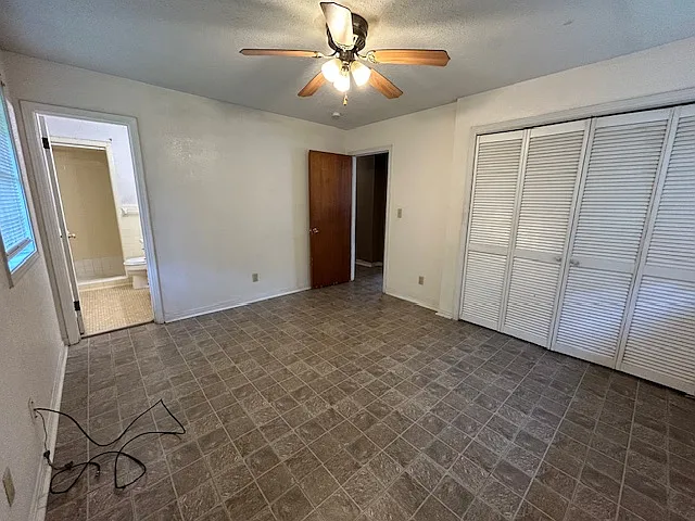 211 Eastwood Dr — Photo 17