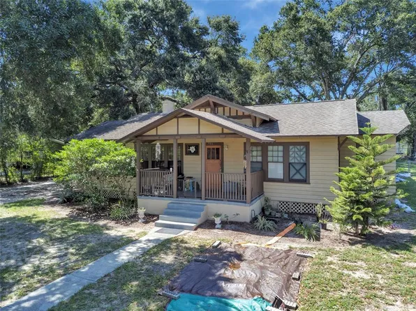 706 Carlton Ave, Lake Wales, FL 33853