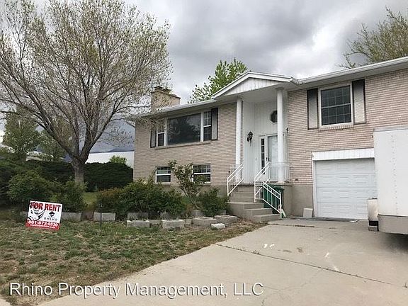 2nd image of 9831 S Blossom Dr