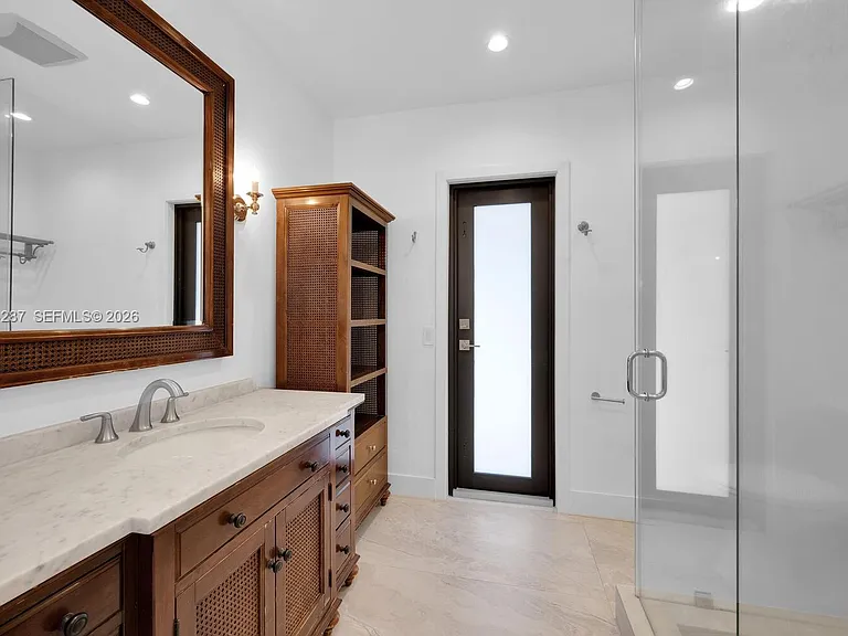6860 SW 99th Ter — Photo 22